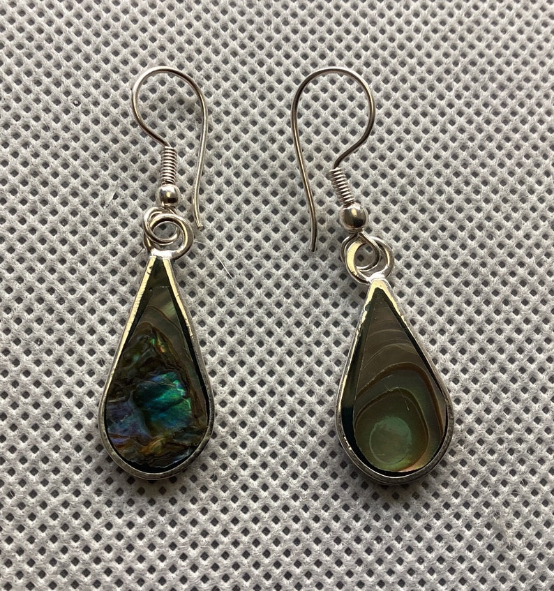 Vintage jaren 1970 Mexicaanse abalone en alpaca oorbellen met zilveren inleg teardrop