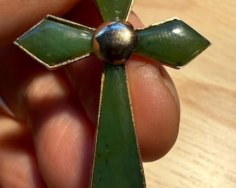 Vintage 1970s Taiwanese Spinat Jade Kreuz Anhänger - Wählen Sie Ihren Stil