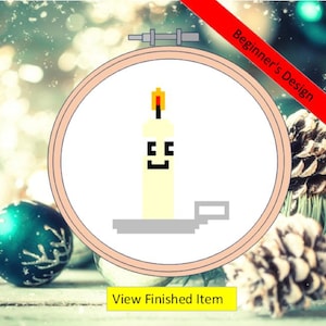 Lustiges Weihnachtskreuzstichmuster. Smiley Weihnachtskerze mit Gesicht sofort download. Spaß als Geschenk, Kugel, Karte, gerahmt oder Dekoration - digitales pdf.