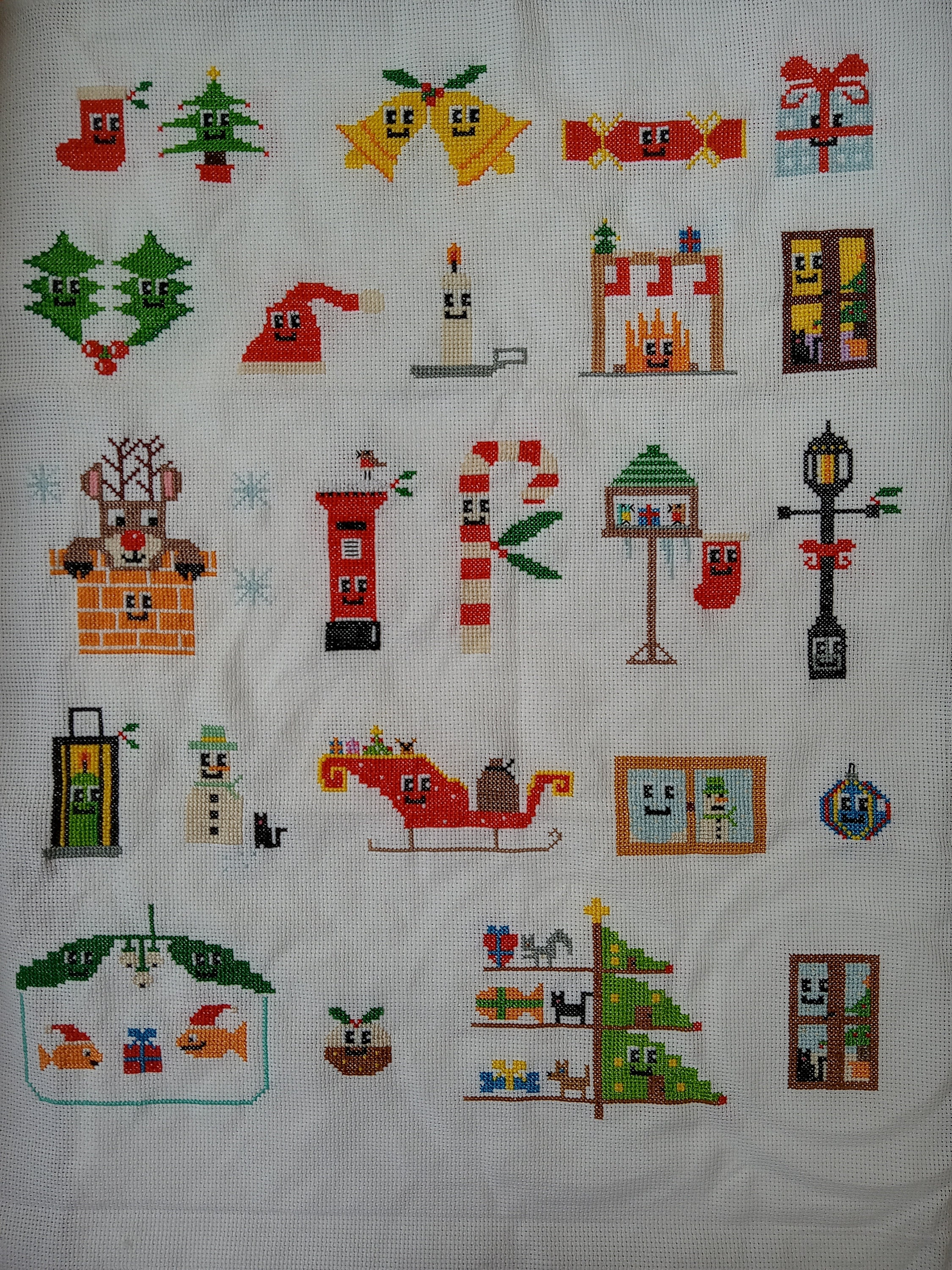Cross Stitch 25 Days of Fun Advent Cross Stitch Christmas Festive Pdf