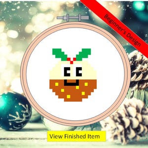 Lustiges Weihnachtskreuzstichmuster. Weihnachten Gesicht Pudding mit Smiley Gesicht. Spaß als Geschenk, Karte, gerahmt oder Dekoration - digitales pdf.