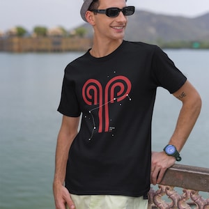 Camiseta gráfica do signo do zodíaco de Áries, camiseta com símbolo de carneiro, presente para entusiastas da astrologia, roupas simbólicas do signo de fogo, vestuário de design elegante