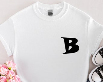 Kundenspezifisches Anfangs-T-Shirt, personalisiertes Anfangs-T-Shirt, Initialen Name Buchstabe-Hemd, lustiges Monogramm-Hemd, Varsity Buchstabe-Namen-T-Shirt (80)