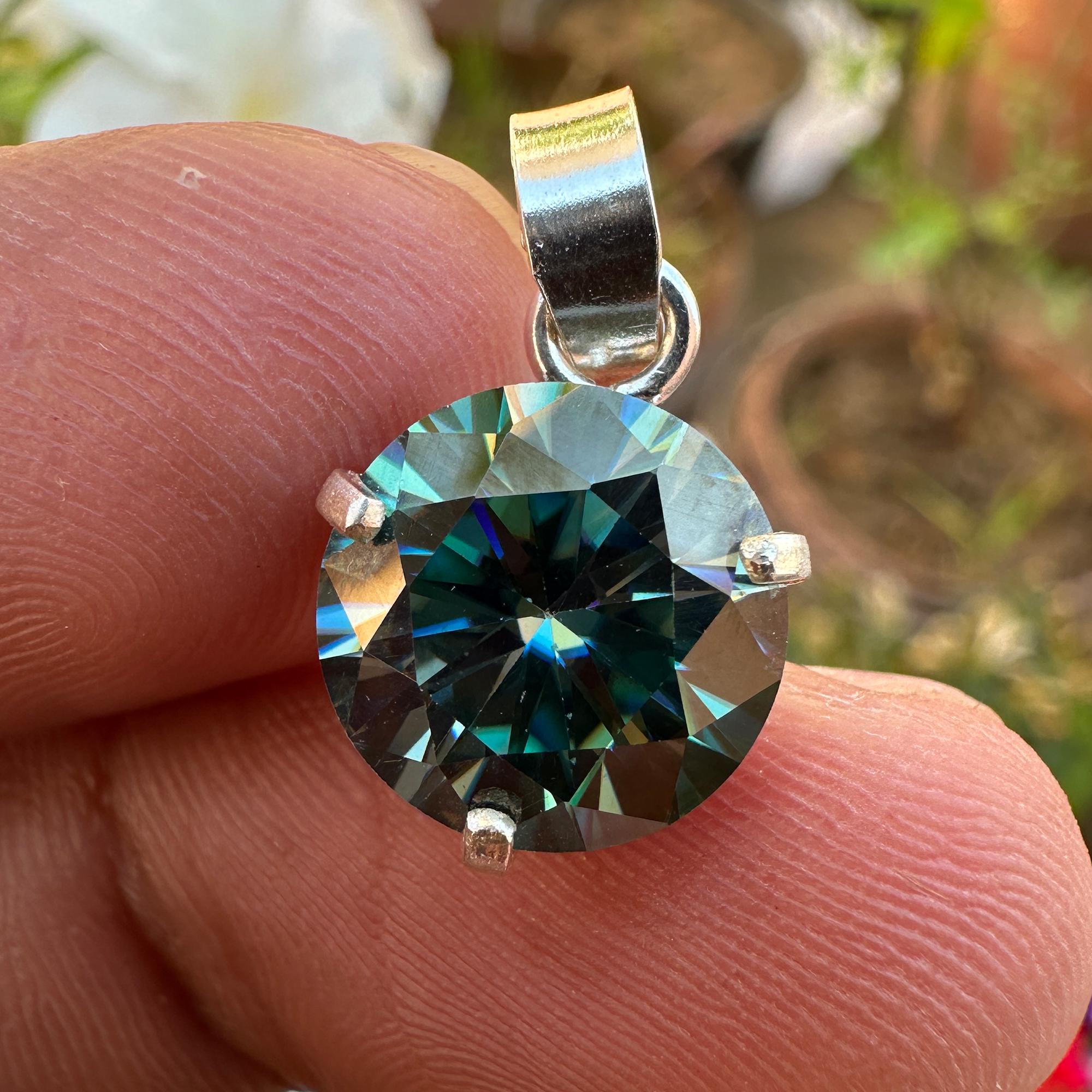 Pietra Moissanite Verde ø 6 mm Vendita Online Pietra Moissanite Verde ø 6 mm Vendita Online