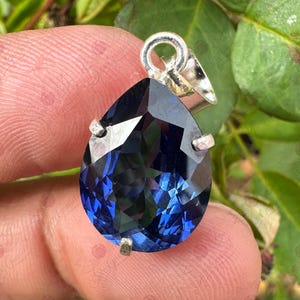 Natural Blue Sapphire Gemstone 925 Sterling Silver Pendant 17 CT Pear Shape Handmade Jewellery Pendent Gift Women Special Occasion
