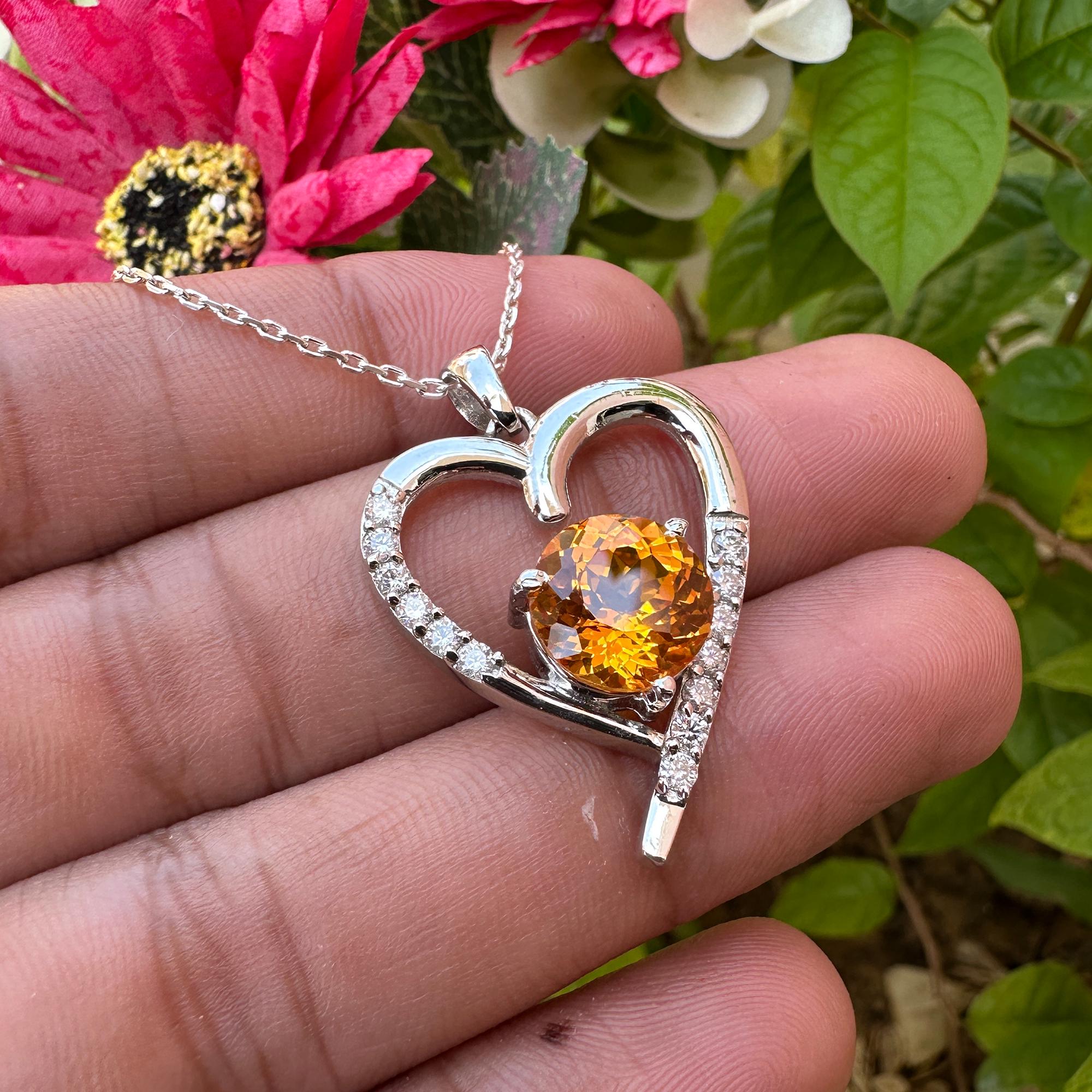 25 Ct Natural Orange Sapphire Heart Pendant 925 Silver Necklace