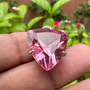 Natuurlijke padparadscha-edelsteen 925 sterlingzilveren hanger 30 CT biljoen vorm handgemaakte sieraden hangend cadeau vrouwen speciale gelegenheden
