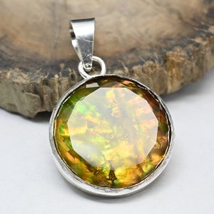 925 Sterling Silver- Natural Ammolite 47 CT Pendant - Round Shape Jewelry Gift