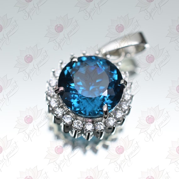 トルマリンネックレス 深い青色 23カラットの天然ブルーインディコライトトルマリンラウンドハロー