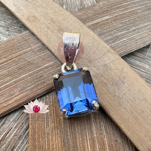 Natural Blue Sapphire Gemstone Sliver Pendant 12.95 CT GITL Certified 925 Sterling Silver AAA+ Top Quality  Sliver Pendant Handmade For Her