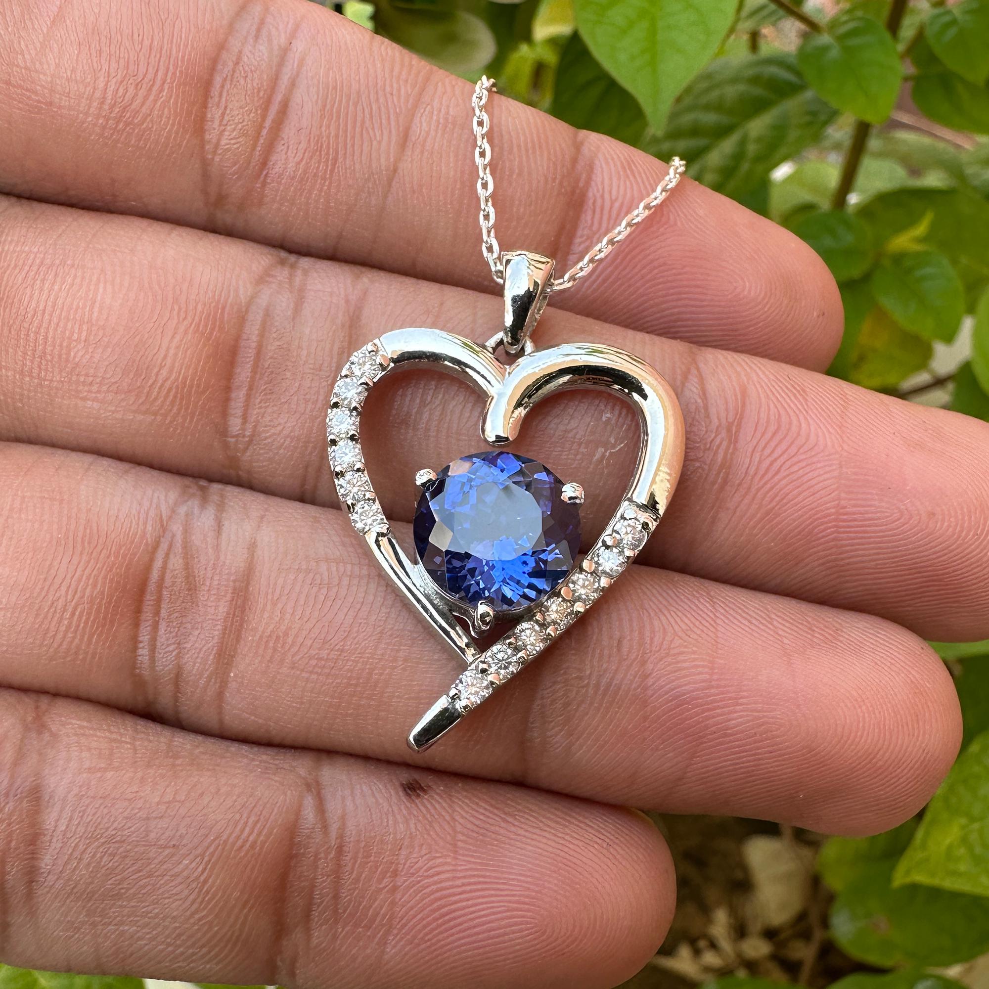25 Ct Natural Blue Sapphire Heart Pendant 925 Silver Necklace Lab