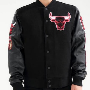 Vintage Chicago Bulls NBA Varsity Letterman Black Bomber Leather Men&#39;s Jacket