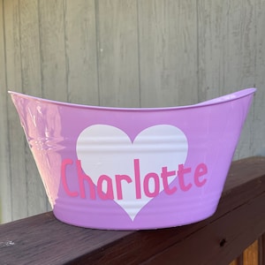 Benutzerdefinierte Valentines Name Bucket, personalisierte Name Bucket, Eimer mit Namen, personalisierter Geschenkkorb, Valentines Card Store