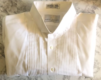 Vintage Neil Allyn Men's White Tuxedo Dress Shirt with Winged Tips and Pleated Front (L)