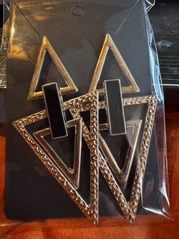Vintage Triangular Design Stud/Dangle Earrings. - image 2