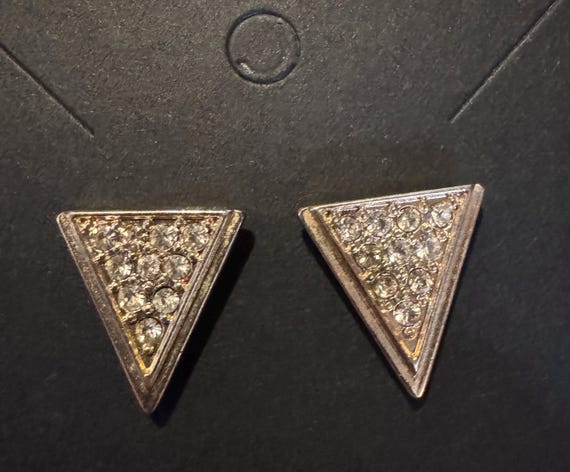 Vintage Style Triangular Rhinestone Stud Earrings. - image 3