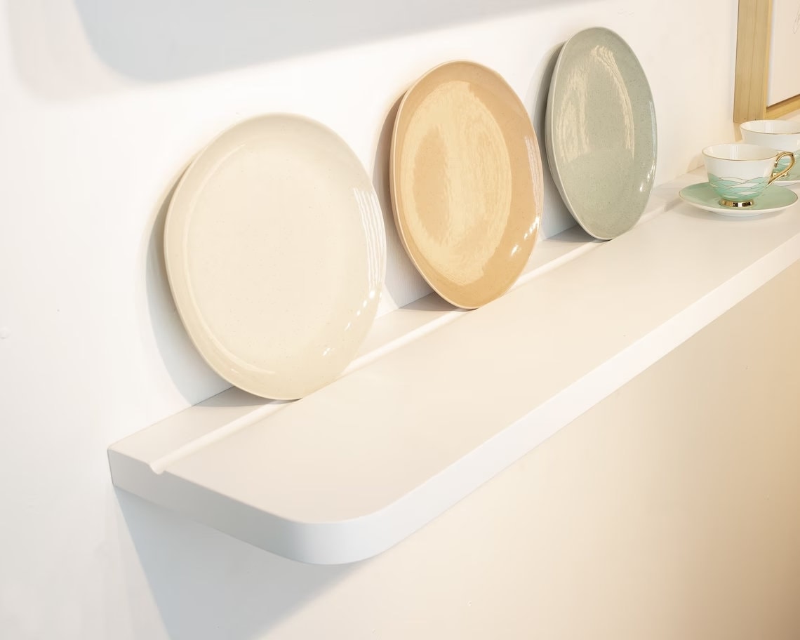 White Radius Floating Shelves With Plate Groove, Custom Size Floating