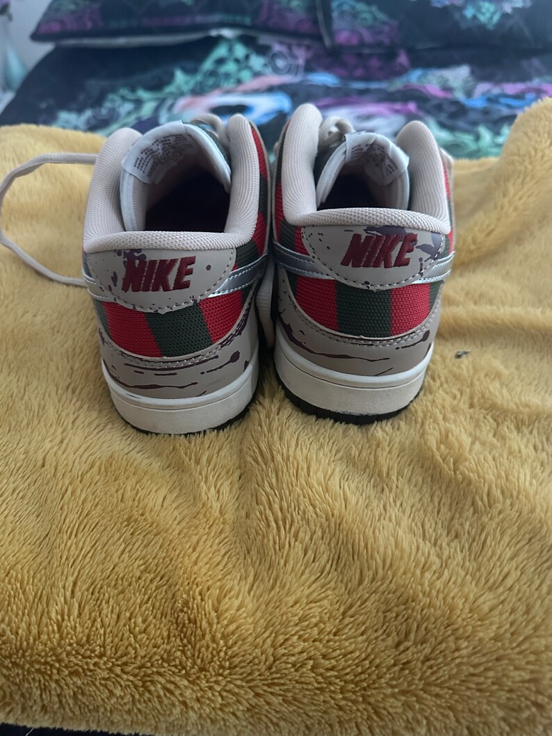 street market dunks