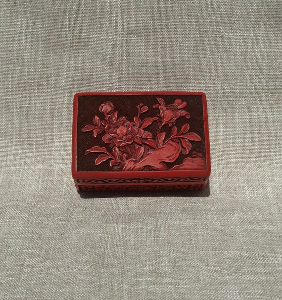 Antique Chinese Carved Cinnabar Box