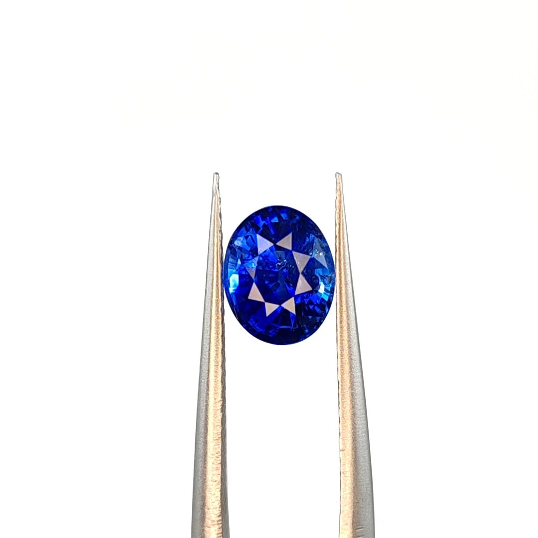 0.85 Carat Defuse Blue Sapphire Top Fine Color AAAA Quality 5 X 6 Mm ...