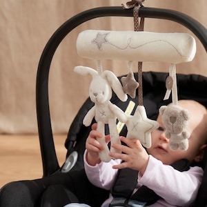 Móbile de Atividades para Bebê com Música | Brinquedo para Cadeirinha de Carro | Móbile Espiral de Pelúcia para Berço | Brinquedo para Carrinho de Bebê | Presente para Chá de Bebê