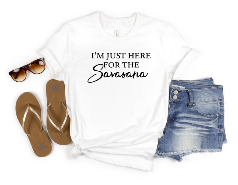 Savasana Yoga Shirt, Fitness Tshirt, Yogi Tshirt, Womens Workout Tee, Yoga Lover Gift, Meditation Shirt, Hot Yoga Shirt, Relaxing Shirts afbeelding 2