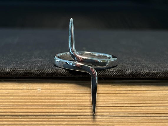 925 Sterling Silver Barbed Ring - image 1