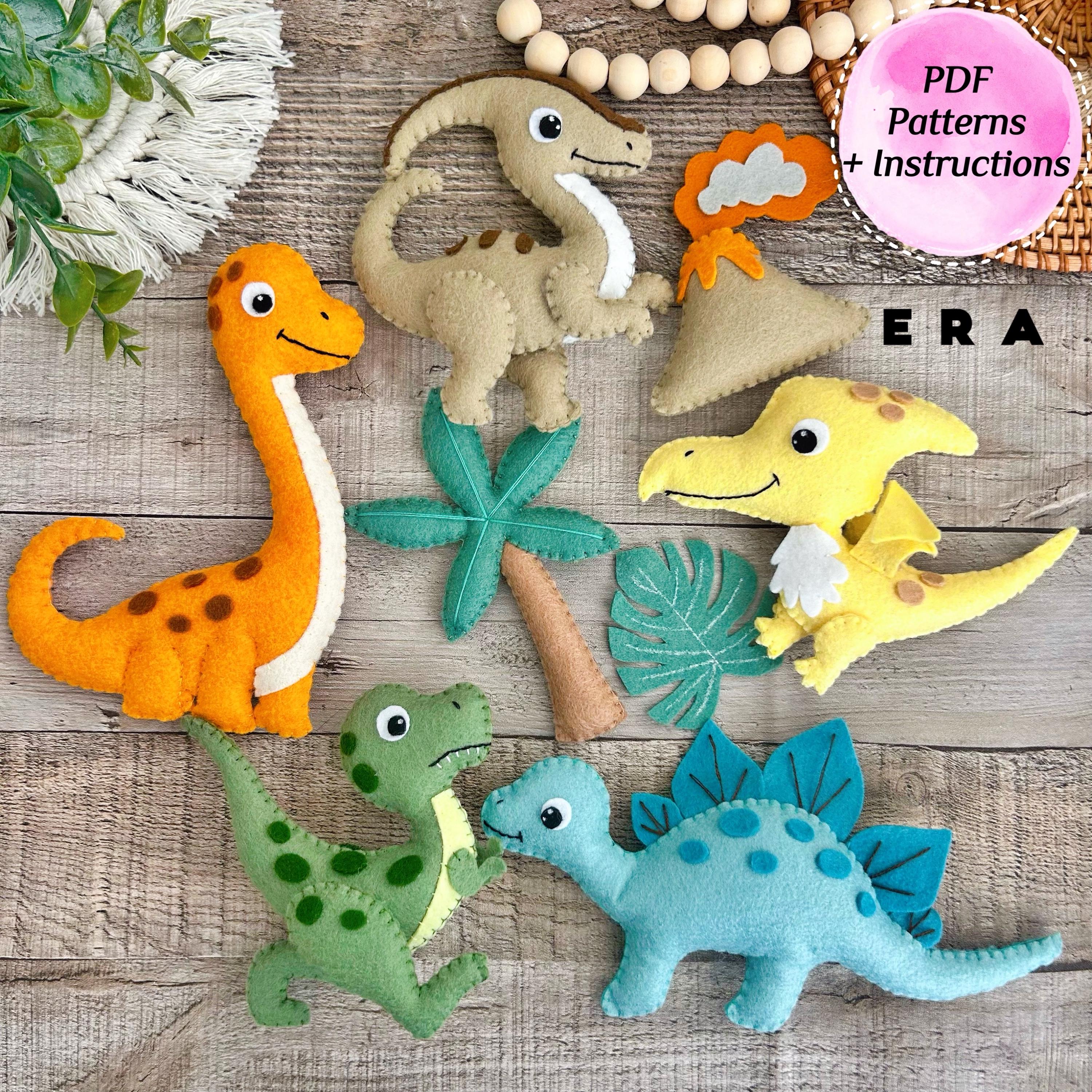 Baby dinosaur doll España