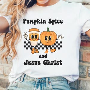Pumpakrydda och Jesus Kristus Retroskjorta Pumpakrydda Latte Jesuskläder Kristen skjorta Kristna kläder Kristen streetwear