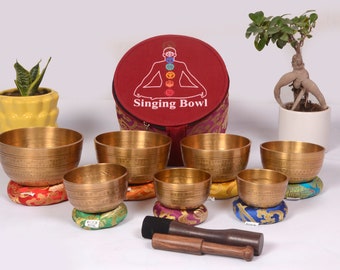 Singing Bowl Set of 7 Pituwa Bowls from Nepal made high quality Tibetan thado Bowl for Meditation and Chakra Healing