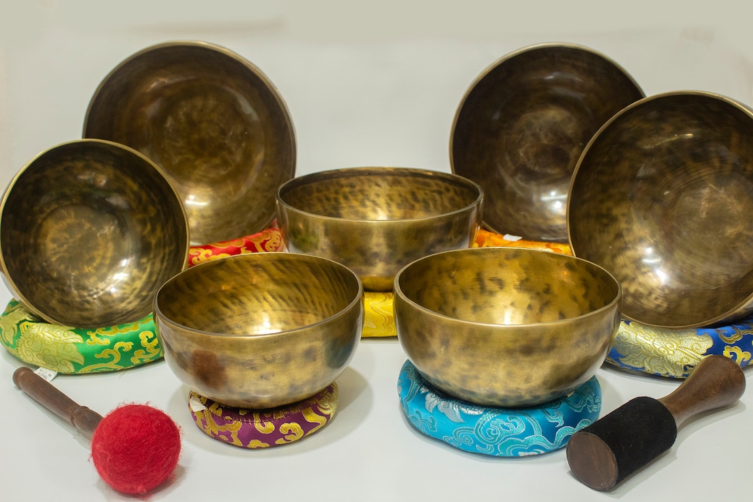 Tibetan Handmade Singing Bowl Set of 7 Professional Chakra Tuned ...