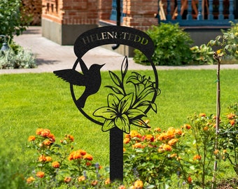 Custom Hummingbird Metal Garden Sign: Personalized Flower Decor