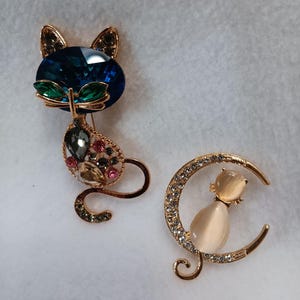 Rhinestone Cat Brooch Assortment of 2