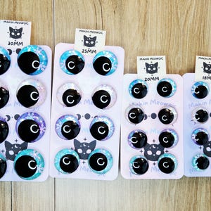 Winterland Safety Eyes: Pearlescent Holiday Glitter 4 Color (18mm- 30mm)