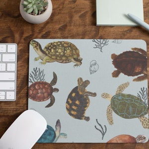 Sea Turtle Mouse Pad | Nature Beach Lover Mouse Pad | Sea Life Lover Gift | Co-Worker Gift | Aesthetic Mouse Pad | Office Supplies