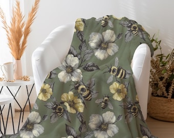 Bee Blanket Gift for Bee Lover | Bee Themed Blanket | Beekeeper Gift | Bees and Flowers Blanket | Nature Themed Blanket Home Decor