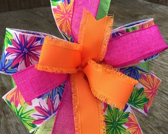 Tropical Floral Wreath Bow: Coastal Beach Decor