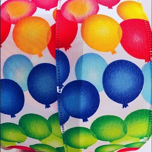 Multicolor Ballons Band, 2 1/2 "breites, drahtgebundenes Rand-Band für Kränze, Bögen, Geschenkkörbe, Geburtstage, Wohnkultur, 5 Meter