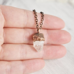Raw Clear Quartz Necklace, Crystal Necklace, Natural Quartz Pendant, Copper Necklace, Point Quartz Jewelry, Gemstone Necklace Stone Necklace