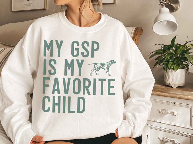 GSP Dog Lover Mom Sweatshirt, German Shorthaired Pointer Sweater Shirt