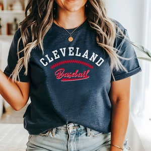 Cleveland Baseball Shirt Unisex Baseball Fan Tee Cleveland T-Shirt for Game Day Sports Fan Baseball Gift Fathers Day Tshirt Birthday Gift
