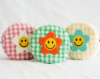 Daisy Tambourine Bag Sewing Pattern: Round Zipper Pouch PDF (Video Tutorial)