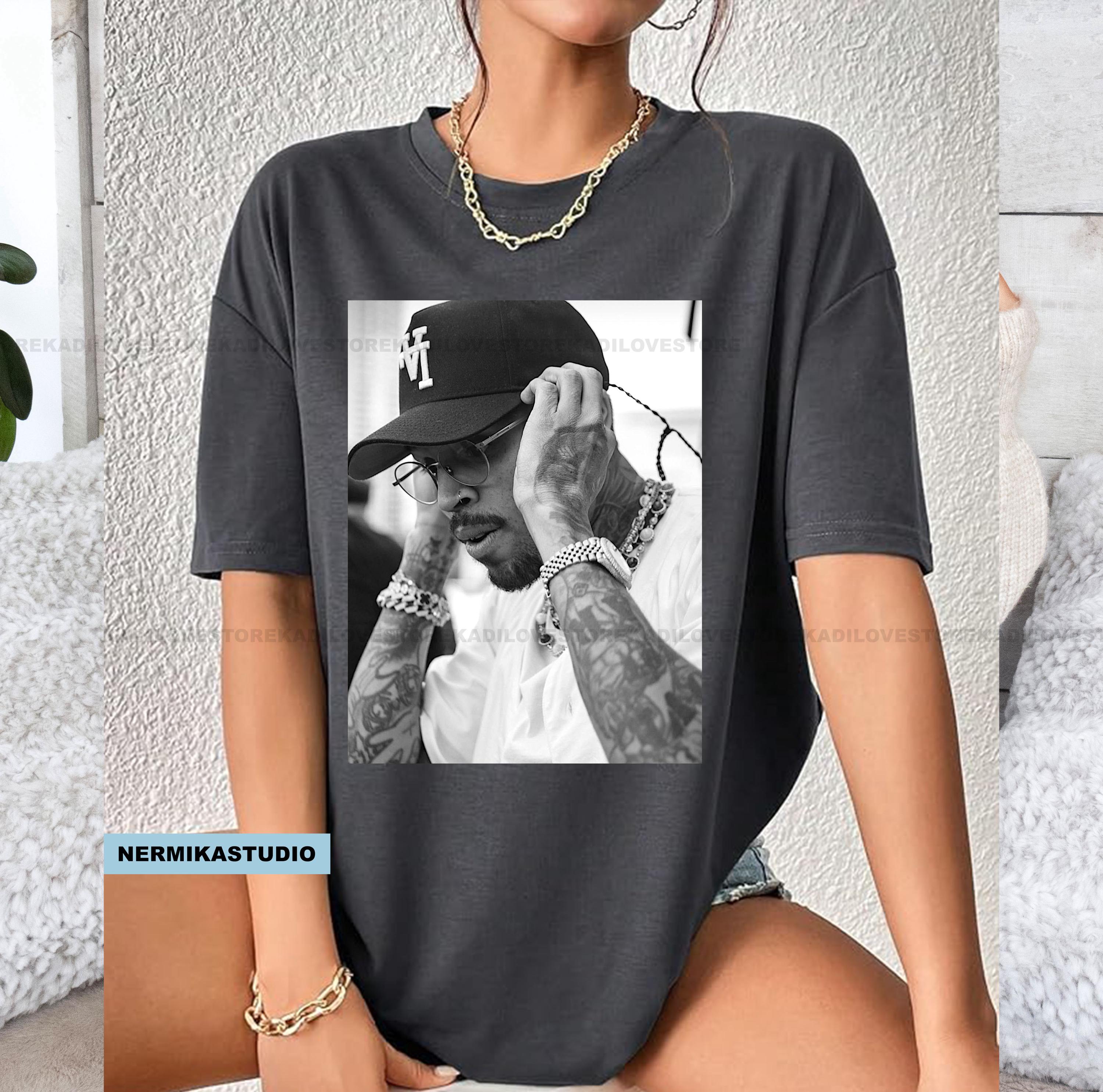 chris brown shirt dress W MAGAZINE - VOLUME 4, 2024 - OBSESSED - SABRINA CARPENTER - BRAND NEW