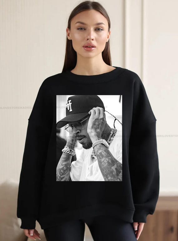 Chris Brown 'Breezy' Album Sweatshirt: Concert Tour Fan Merch
