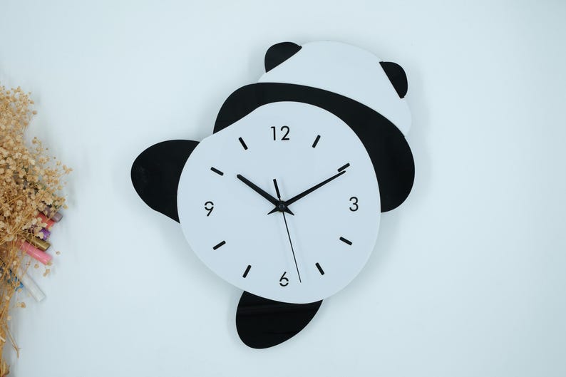Hand Clock Panda Pendulum Cute Panda Wall Clock: Swinging, Silent, Black and White, Home ...