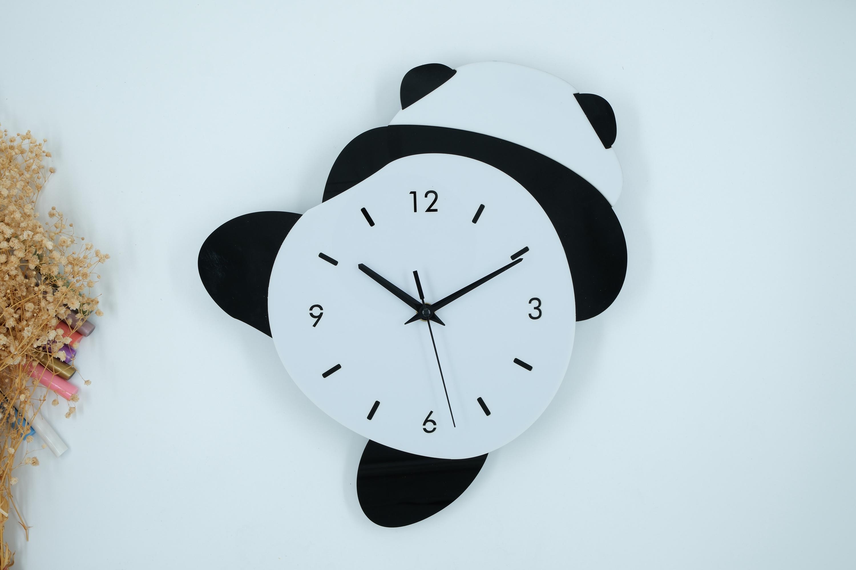 Pendulum Cute Panda Wall Clock: Swinging, Silent, Black and White, Home ...