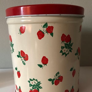 RARE VINTAGE CANISTER - Nothing screams 1940s like a strawberry print canister!