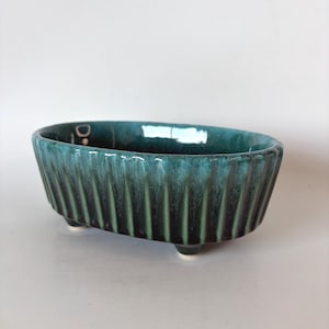 Vintage HULL F39 Oval Ribbed PLANTER - Dark Green with Turquoise Drip Glaze