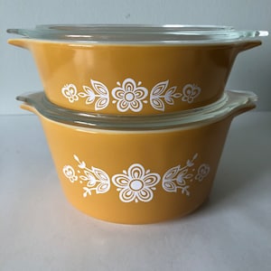 VINTAGE GOLD PYREX Butterfly Casseroles - Rare find in such near-perfect condition!