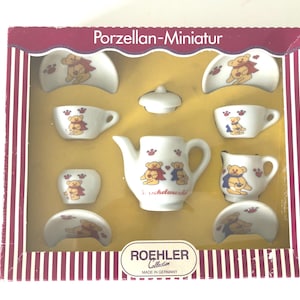 Vintage German Miniature Teddy Bear Tea Set – Roehler Porcelain